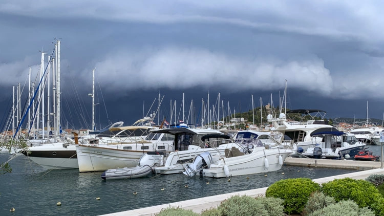 Croatia Storms / Thunderstorms: