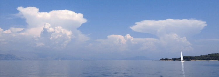 Thunderstorm at sea: 3 PM over Corfu