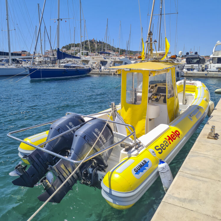 Pischel RIBLine 8.0: Rescue boat for the SeaHelp base in Pula
