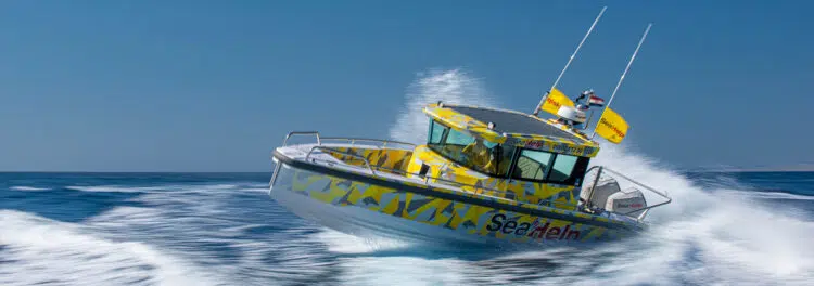 SeaHelp response boat: Axopar 28 Cabin from Boote Polch