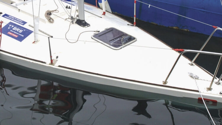 Prevent sinking of boat or yacht: BRS system (Boat Rescue System)