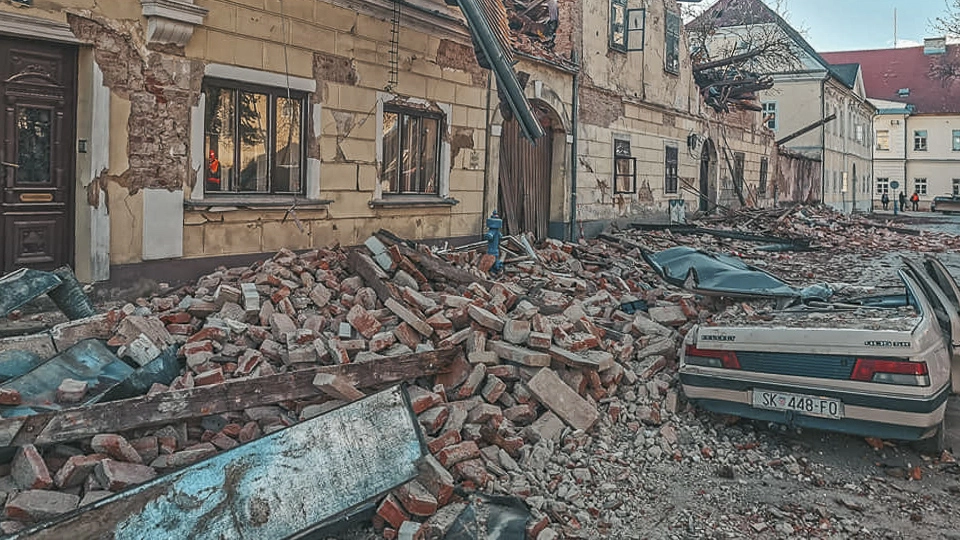 Earthquake Croatia in the region Petrinja / Sisak: High property damage also to cars