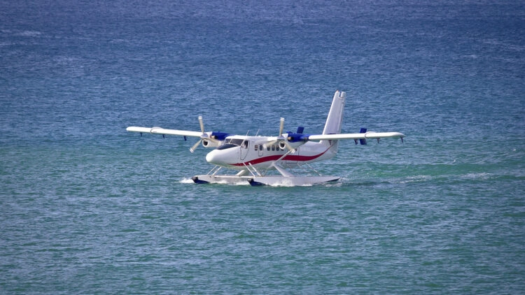 Marinaverband ACI plant Wasserflugline mit Wasserflugzeugen zu Marinas