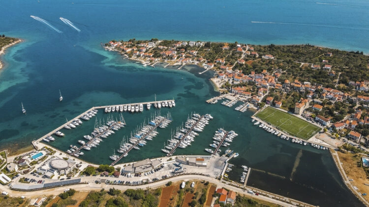 Olive Island Marina Kroatien mit 250 Ligeplätzen