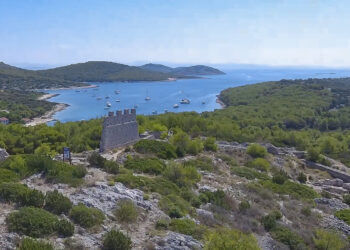 Cruise Tip: One week from Šibenik with your own yacht (Part 1, Kornati)