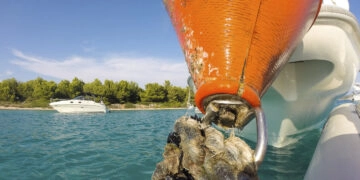 Buoy fields Croatia: Always check buoys beforehand