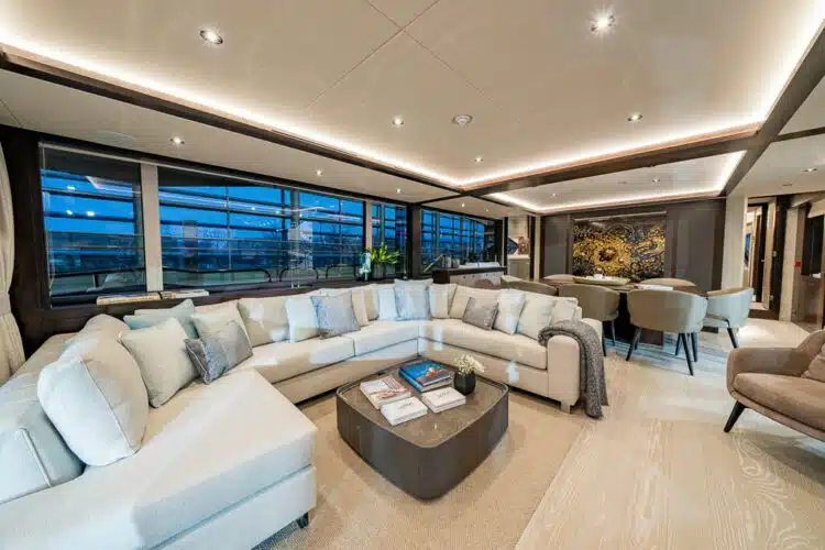 Meros yacht sharing - 95 yacht: living space