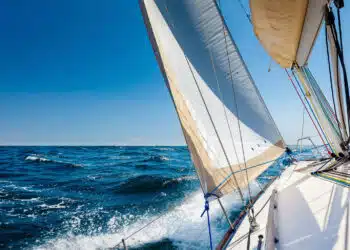 The heeling of a sailboat or yacht, i.e. the inclination to the side at sea