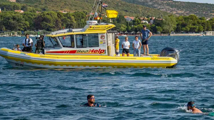 Schwimm-Marathon RokOtok: Ribafish Schwimm-Etappe von Korčula nach Vrnik