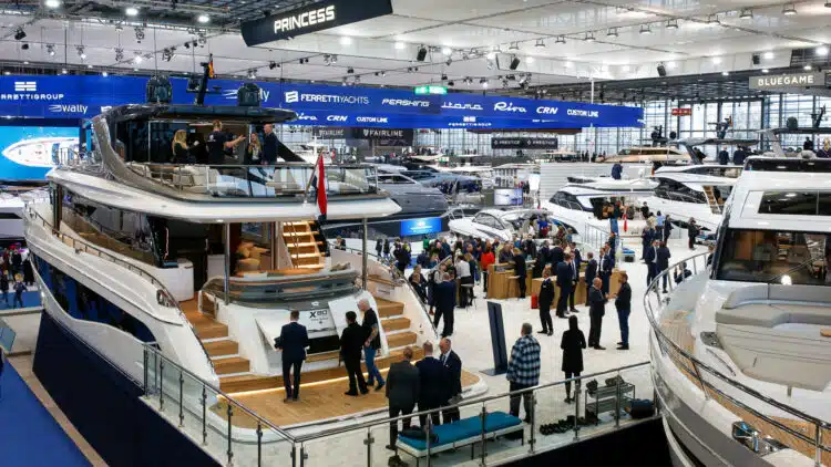 Boot Düsseldorf 2024 - Luxury Yachts: SeaHelp Booth Hall 10 Booth F55