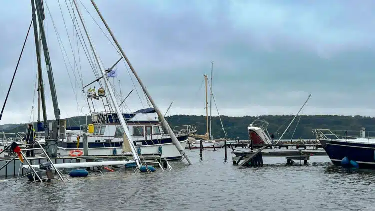 Baltic Sea storm surge 2023: Many sailing yachts sunk
