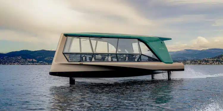BMW e-Boat: THE ICON from Tyde