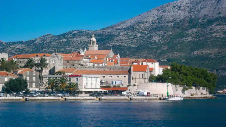 The Moorings: Katamaran-Yachtcharter in Dubrovnik / Kroatien