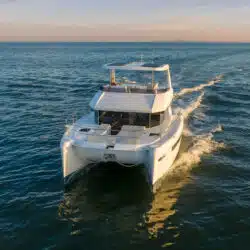 The Moorings: Catamaran yacht charter in Dubrovnik: Powercats type 403PC