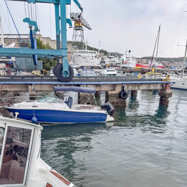 Meteotsunamis in the Adriatic: effects on the harbor of Mali Lošinj