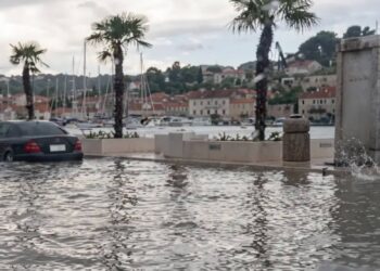 Meteotsunamis in the Adriatic: effects on the harbor of Mali Lošinj
