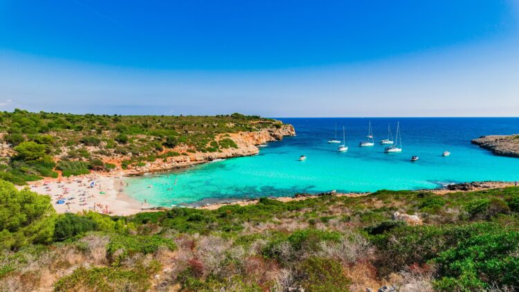 KI Mallorca-Törn: Ankerbucht Cala Varques