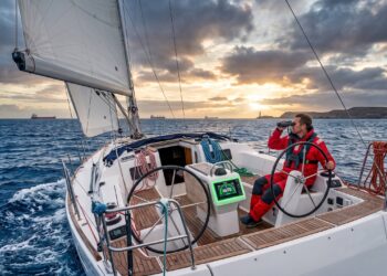 Autopilot auf Yacht in Kroatien